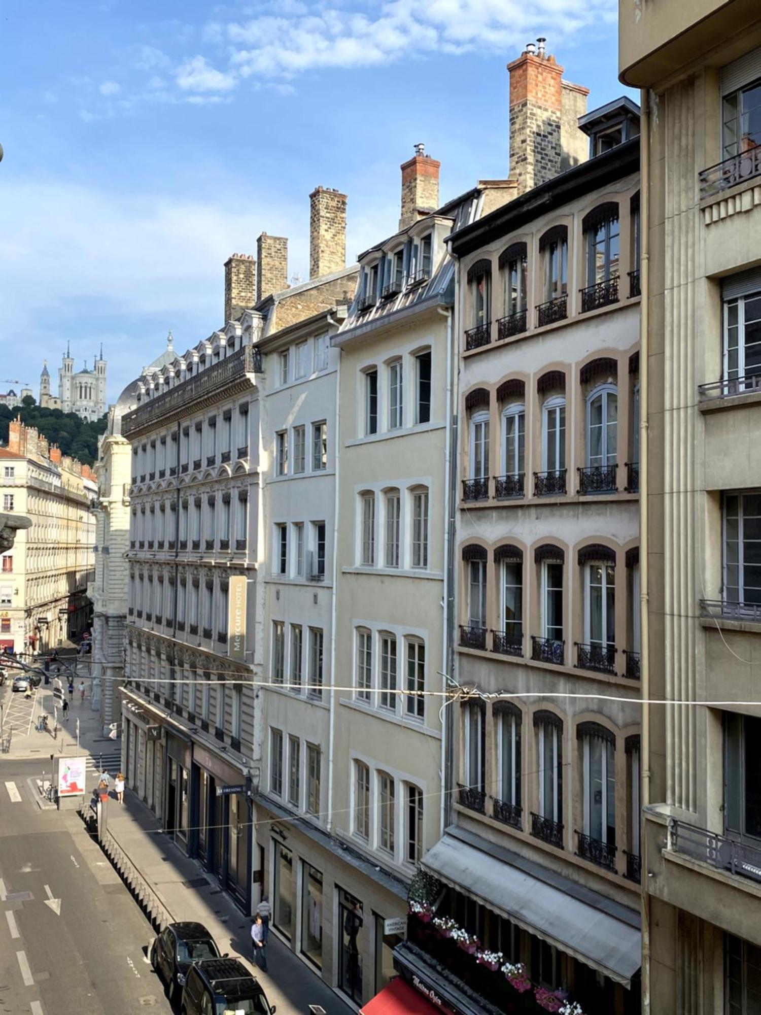 Appartement De Standing Pour 6 Refait A Neuf Lyon Exterior foto